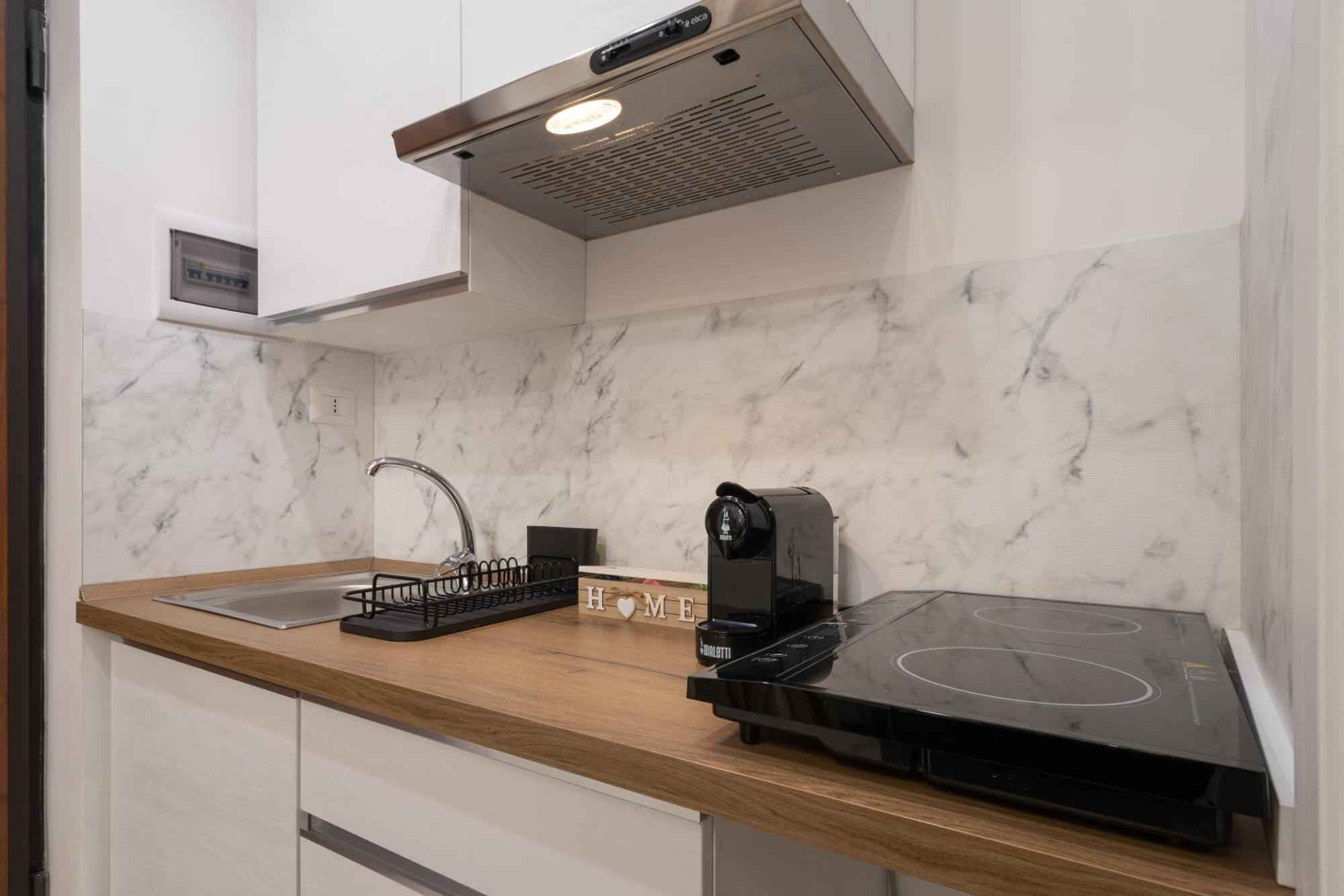 Eralight21 Apartments บารี ภายนอก รูปภาพ